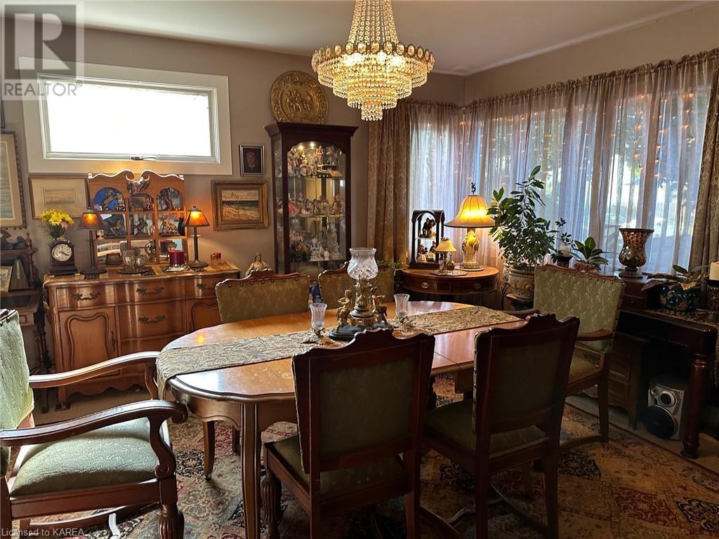 124 Arthur Street, Gananoque, Ontario  K7G 1A9 - Photo 5 - 40472808