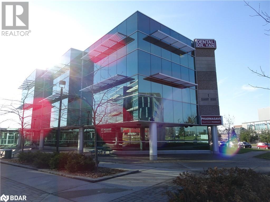 1 Quarry Ridge Road Unit# 301, Barrie, Ontario  L4M 1L2 - Photo 2 - 40385277