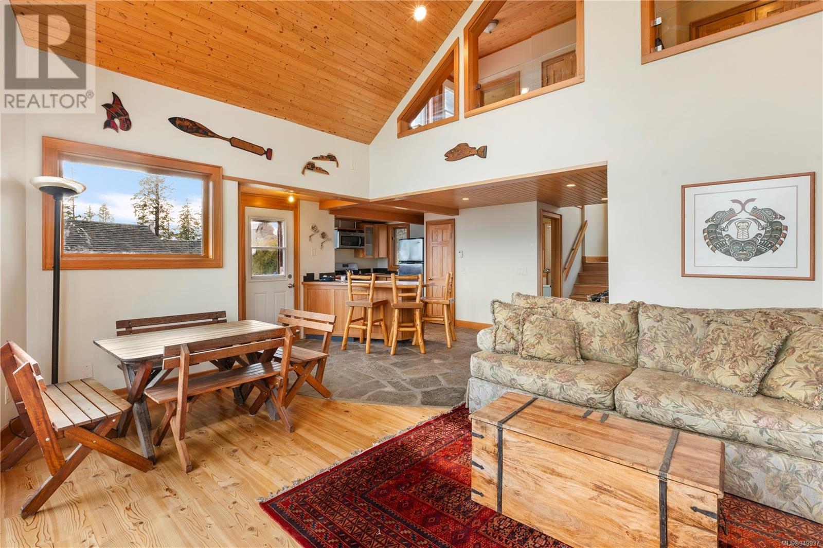 1062 Fifth Ave, Ucluelet, British Columbia  V0R 3A0 - Photo 12 - 949937