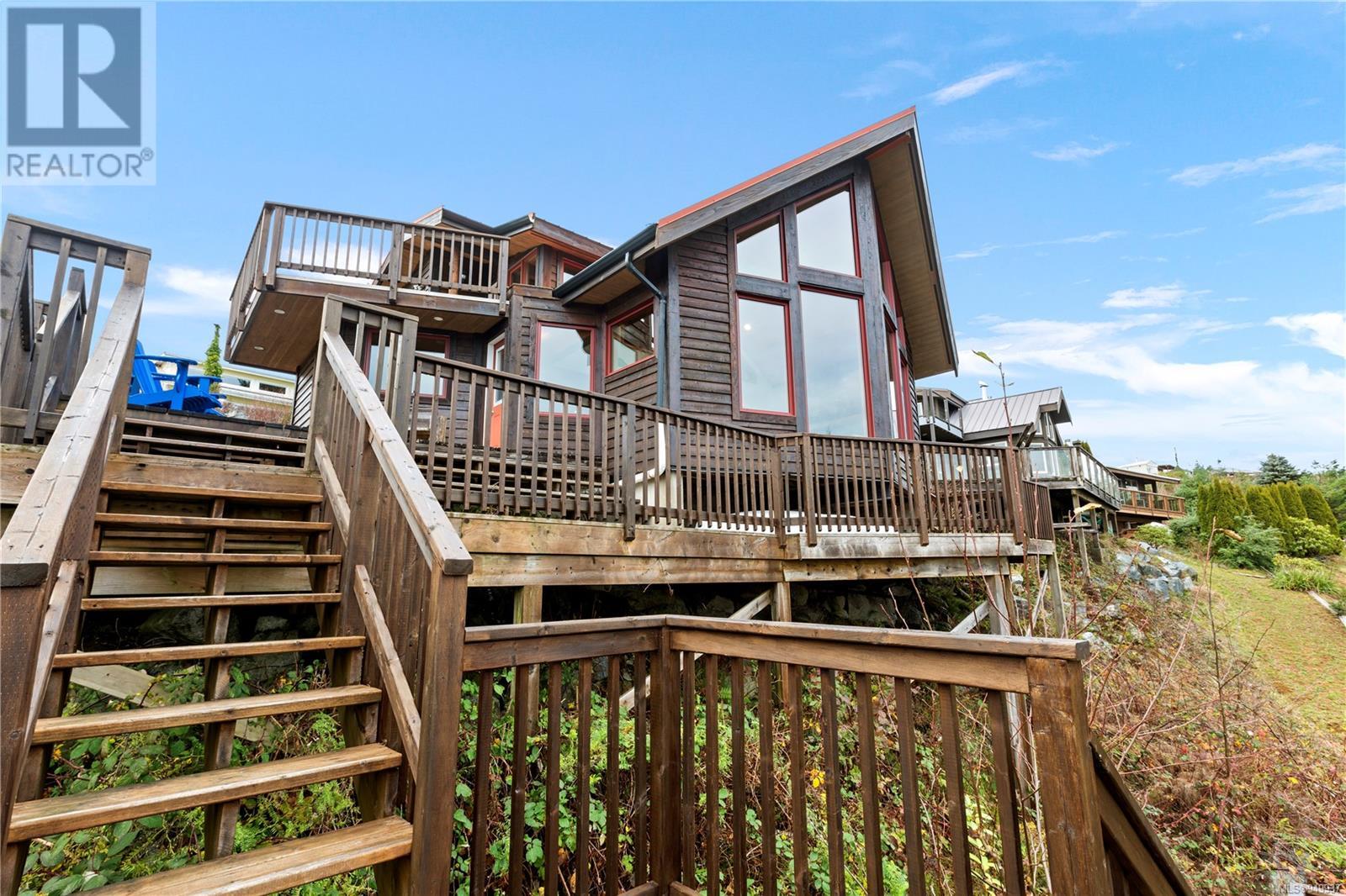 1062 Fifth Ave, Ucluelet, British Columbia  V0R 3A0 - Photo 28 - 949937