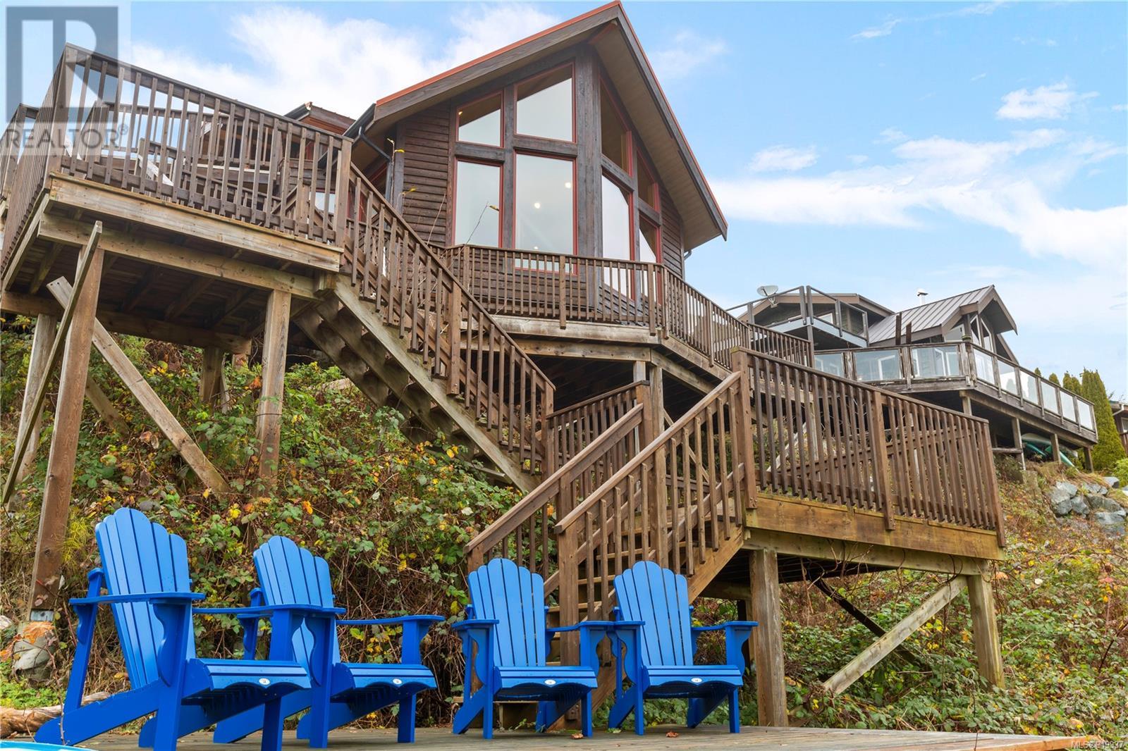 1062 Fifth Ave, Ucluelet, British Columbia  V0R 3A0 - Photo 30 - 949937