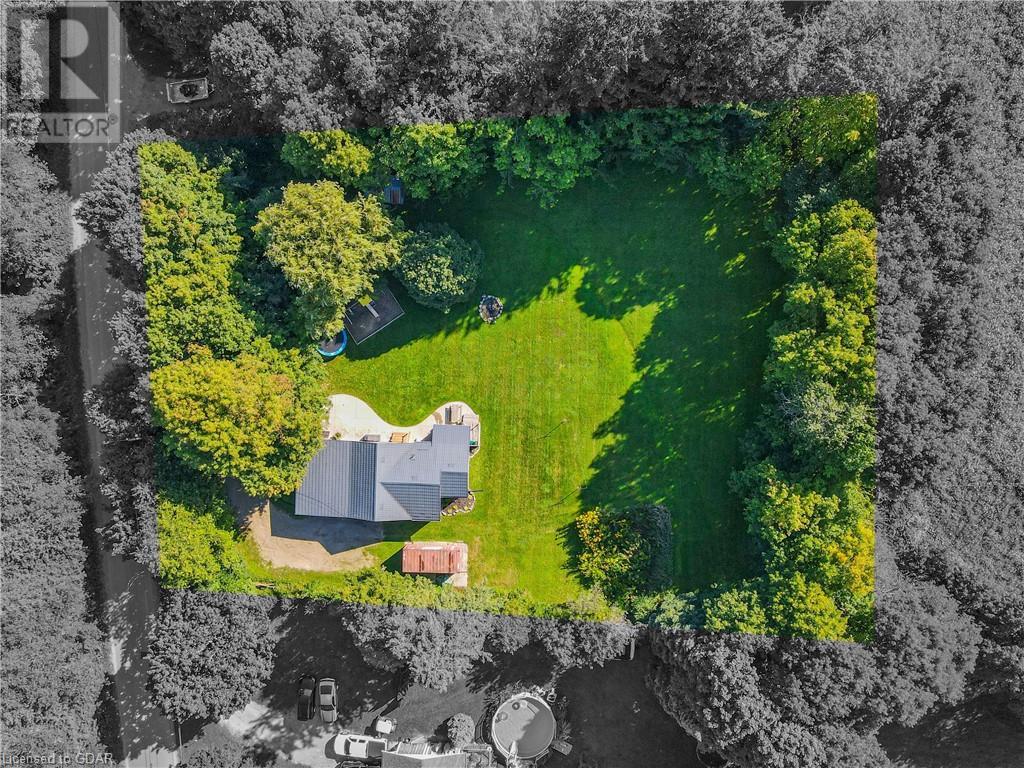 130 South Water Street, Mount Forest, Ontario N0G 2L3 (26305881) Beth