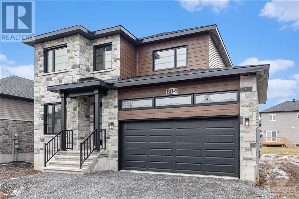 429 Aurora Street, Russell, Ontario  K4R 1E5 - Photo 3 - X9462524