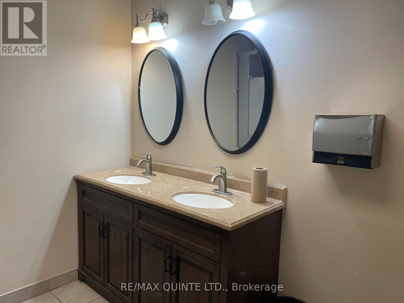 69-71 Dundas Street W, Quinte West, Ontario  K8V 3P4 - Photo 25 - X7304088