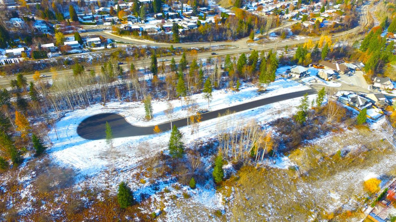 3737 Toba Road, Castlegar, British Columbia  V1N 4Y3 - Photo 6 - 2474377