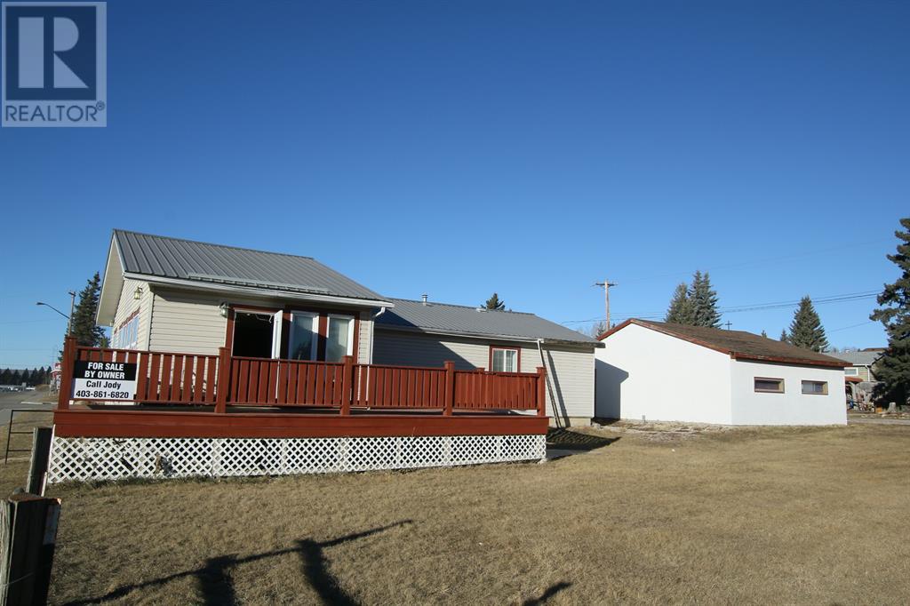 110 Railway Avenue W, Cremona, Alberta  T0M 0R0 - Photo 2 - A2090869