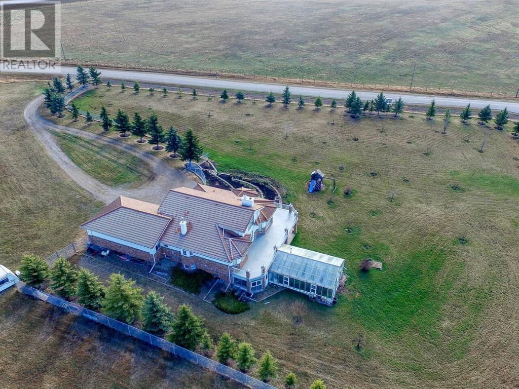 254209 Woodland Road, Rural Rocky View County, Alberta  T3L 2R2 - Photo 2 - A1109040