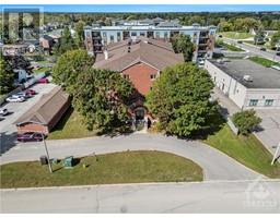 10 Armstrong Drive Unit#406 Smiths Falls, Smiths Falls, Ca