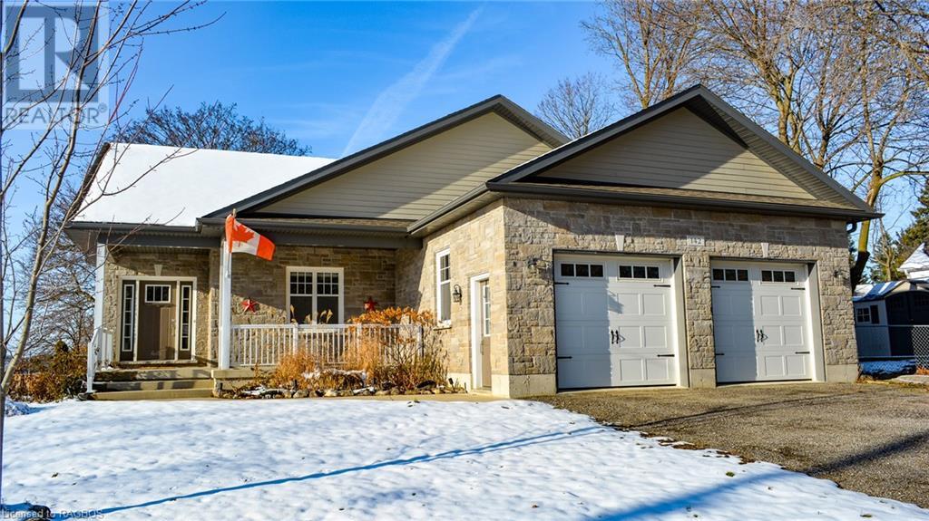142 Isla Street, Markdale, Ontario N0C 1H0 (26371219) Royal LePage