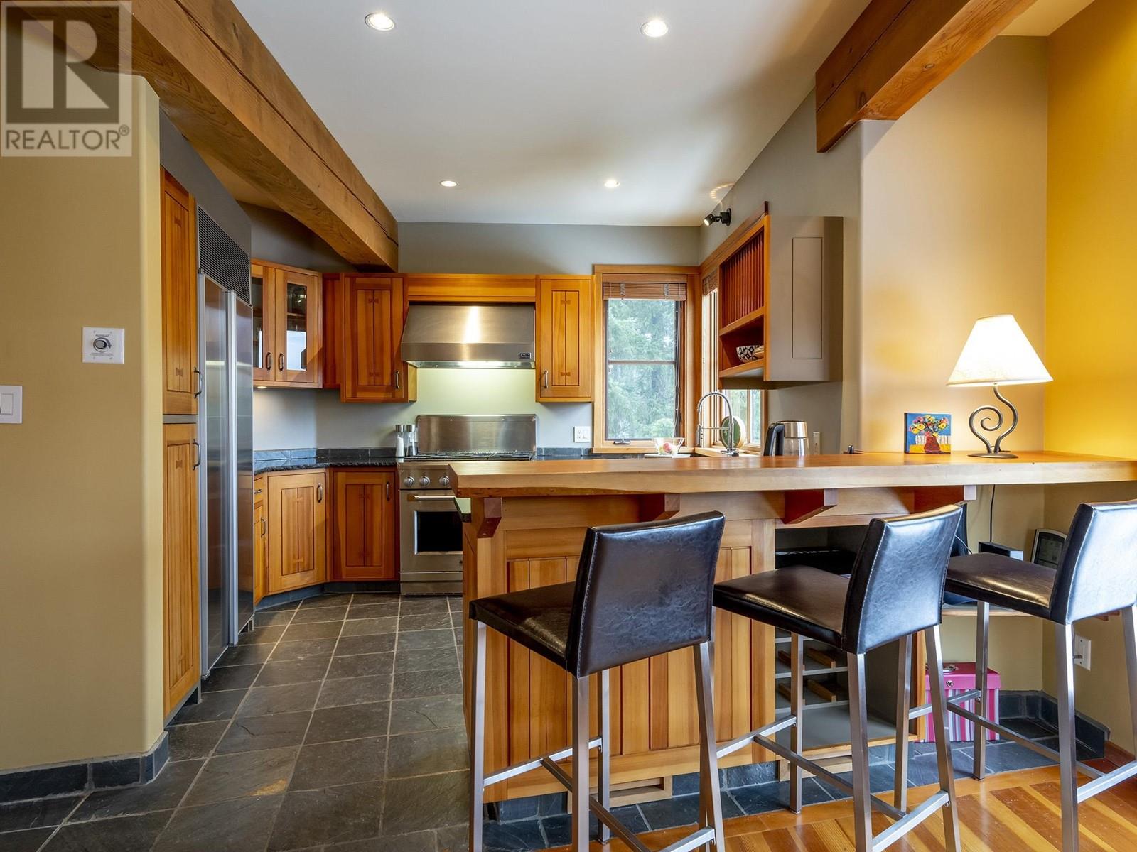 3566 Falcon Crescent, Whistler, British Columbia  V8E 0B9 - Photo 14 - R2838249