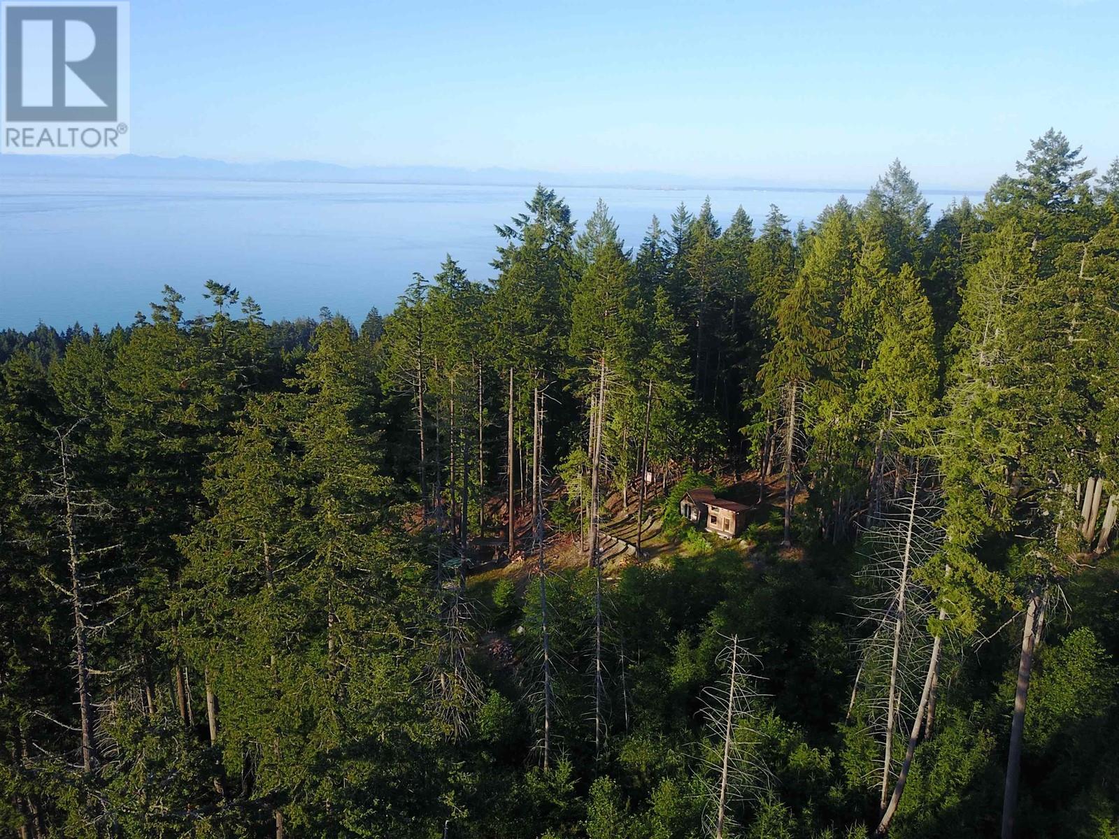 1221 Georgia View Road, Galiano Island, British Columbia  V0N 1P0 - Photo 3 - R2821504
