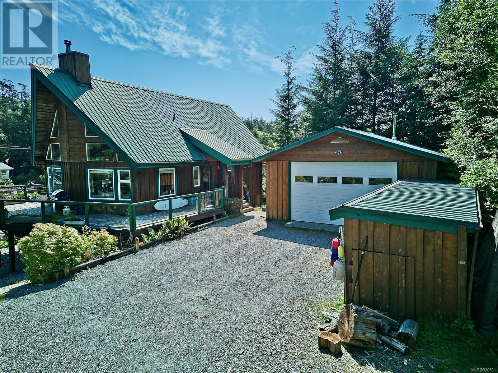 1373 Victoria Rd, Ucluelet, British Columbia  V0R 3A0 - Photo 4 - 920561