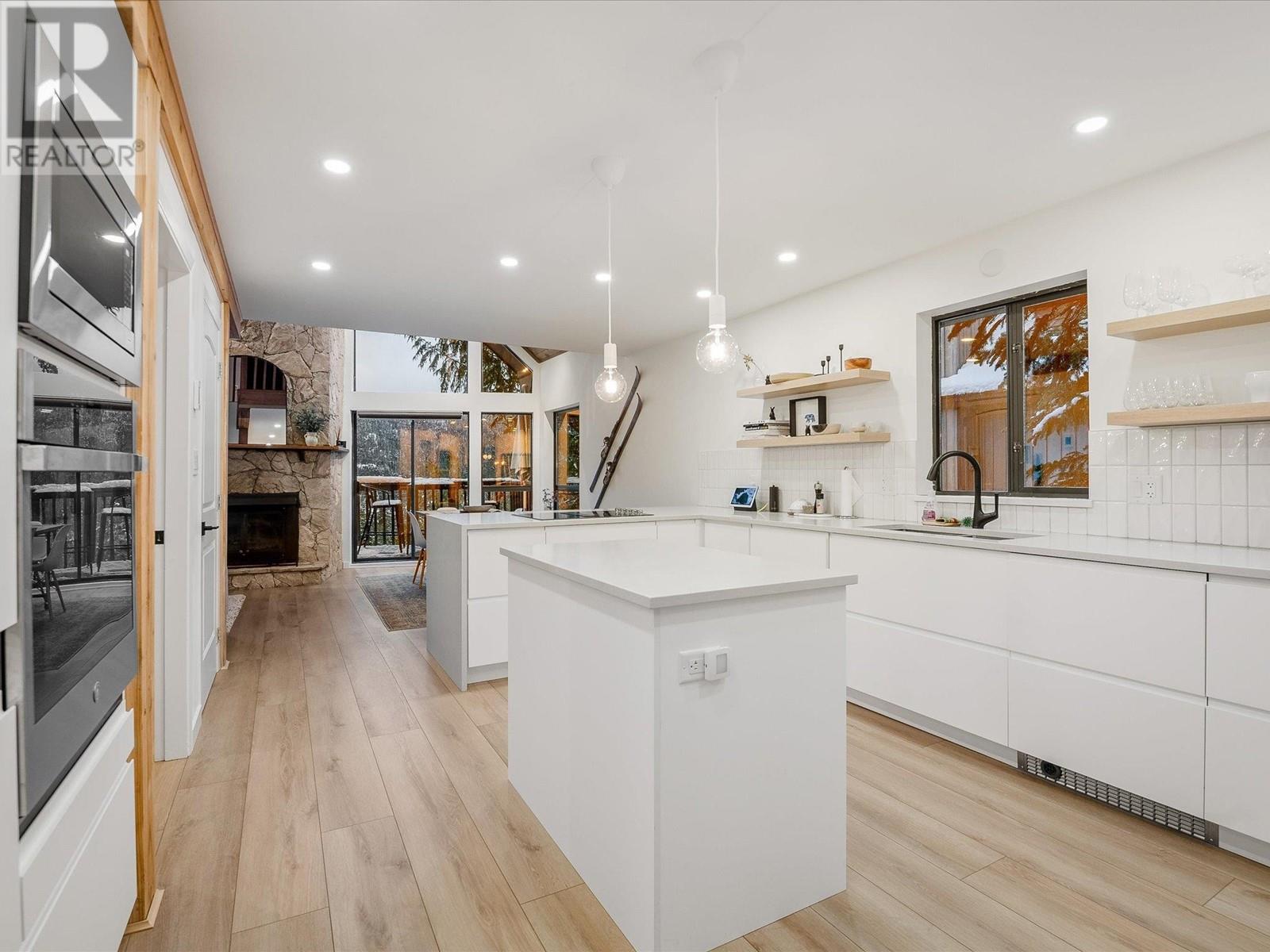 2270 Brandywine Way, Whistler, British Columbia  V8E 0A8 - Photo 15 - R2838312