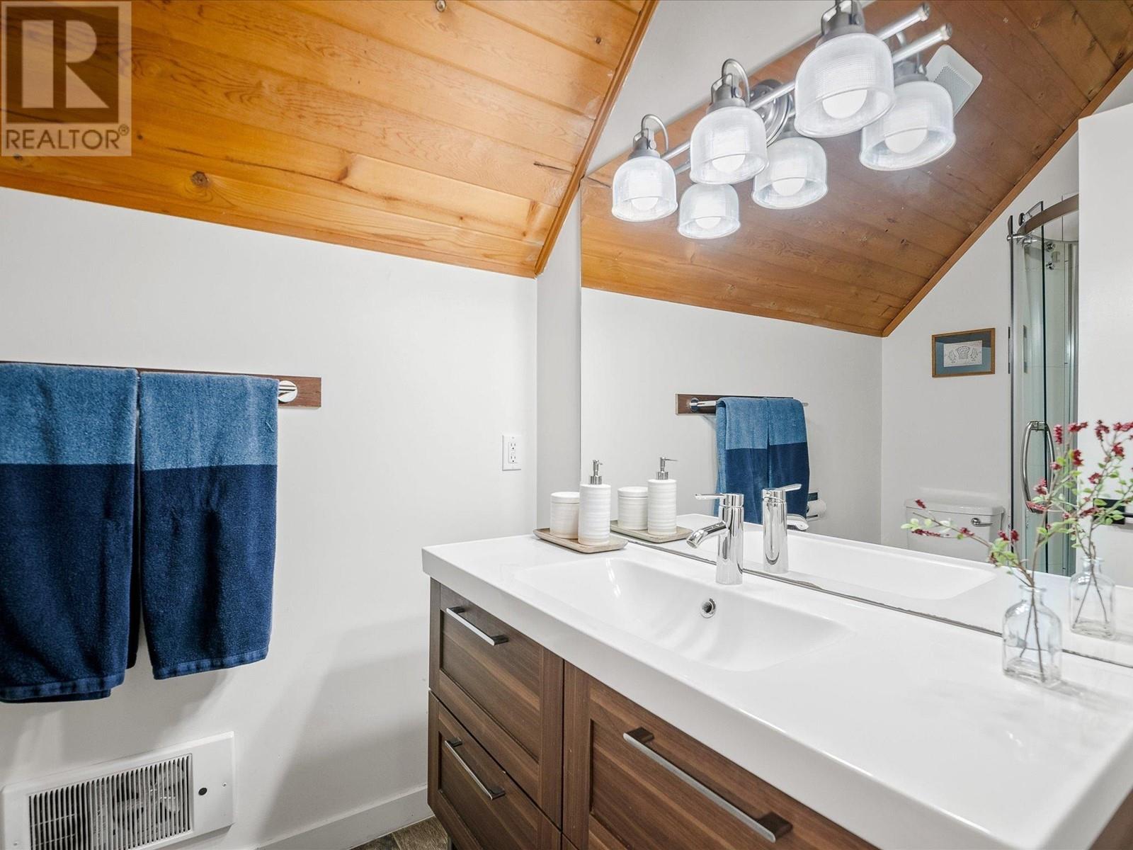 2270 Brandywine Way, Whistler, British Columbia  V8E 0A8 - Photo 17 - R2838312