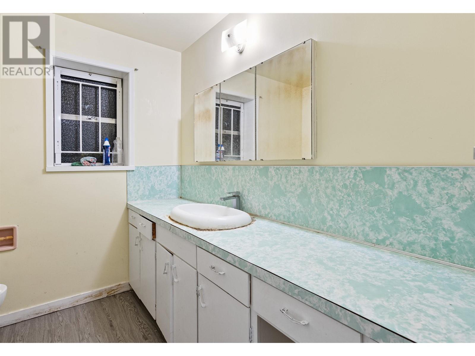 5365 Earles Street, Vancouver, British Columbia  V5R 3S2 - Photo 16 - R2838026