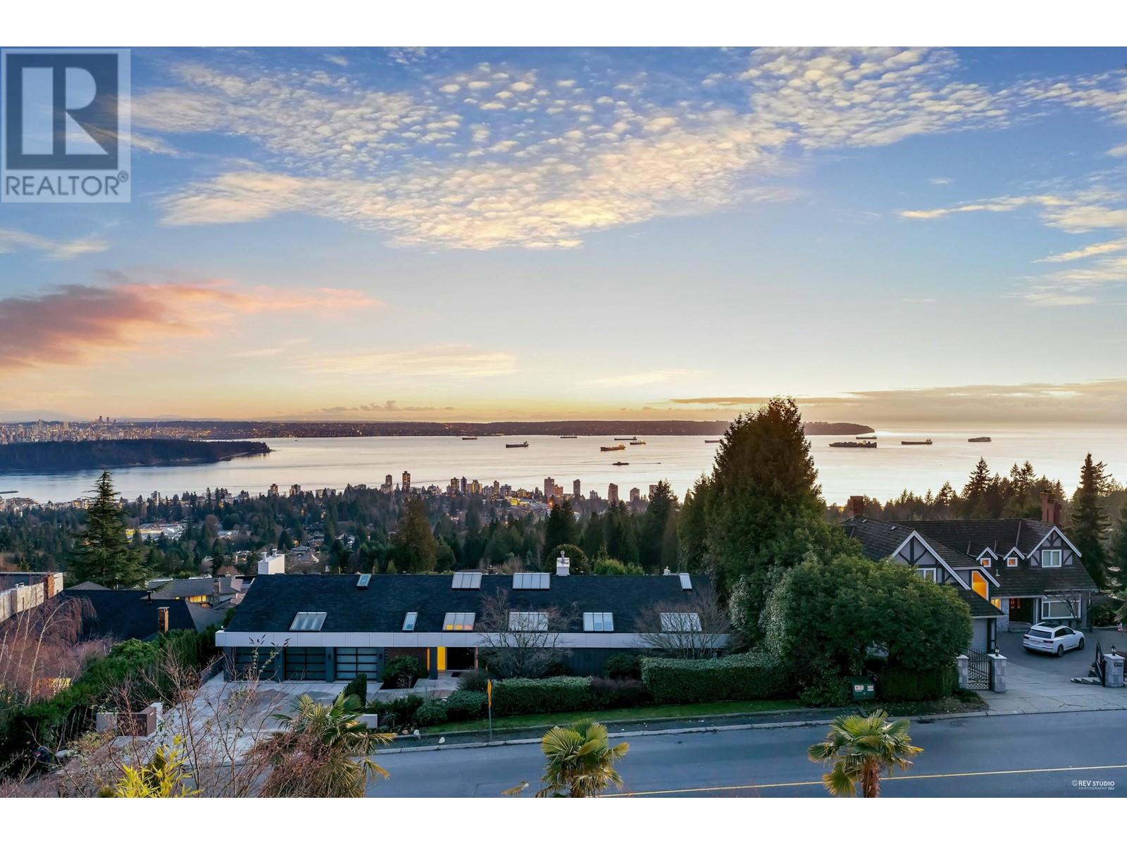 2382 Westhill Drive, West Vancouver, British Columbia  V7S 2Z5 - Photo 29 - R2835928