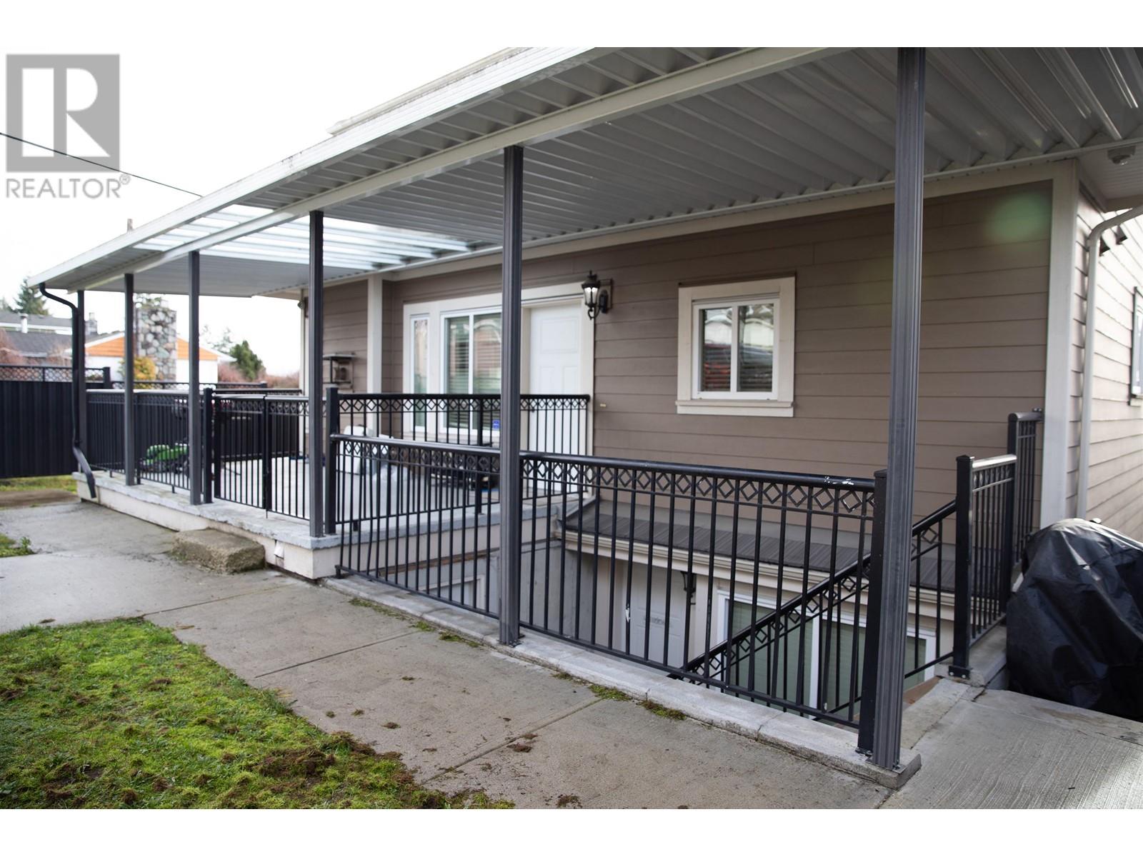 5891 Mckee Street, Burnaby, British Columbia  V5J 2V4 - Photo 9 - R2838244