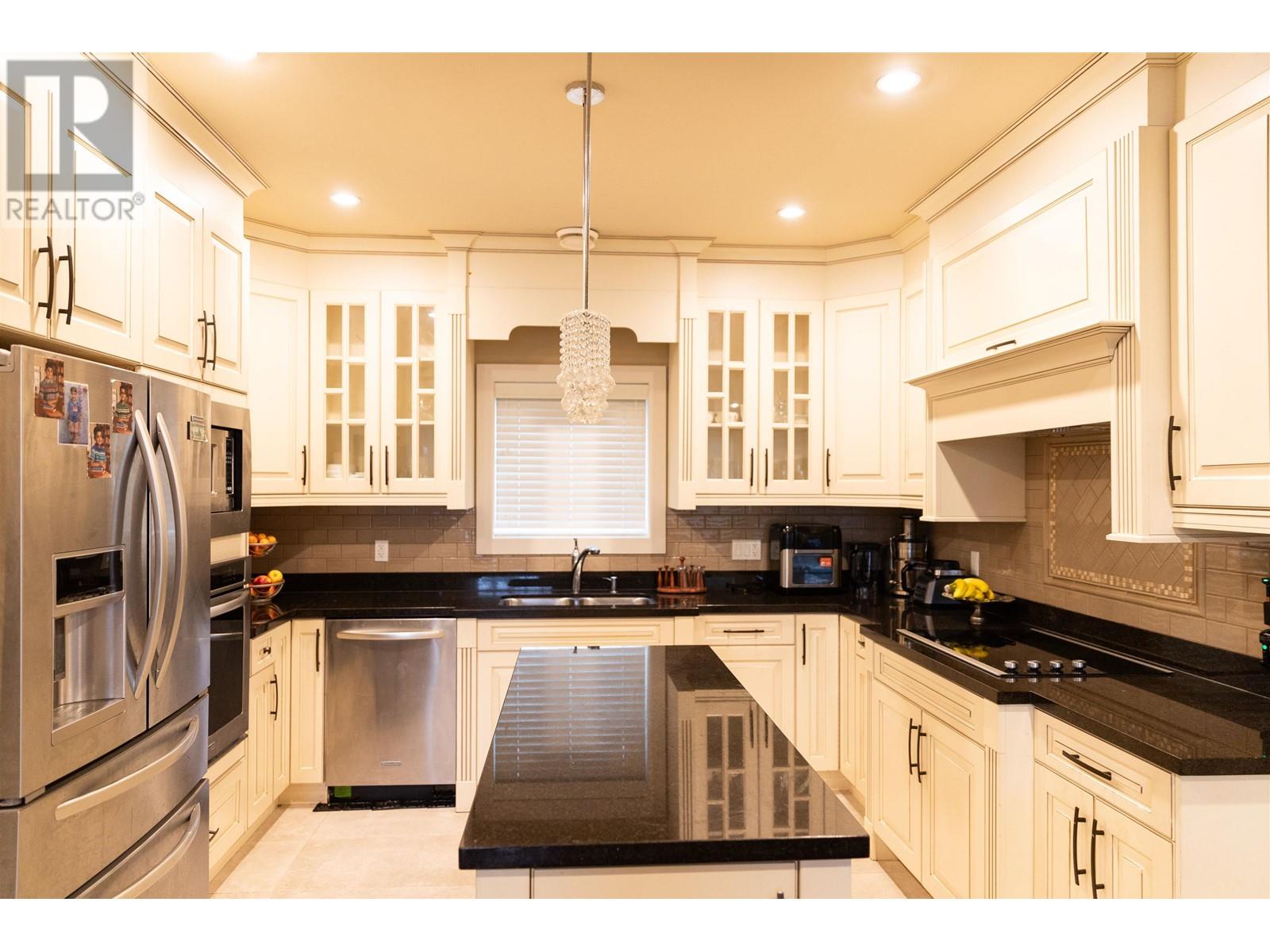 5891 Mckee Street, Burnaby, British Columbia  V5J 2V4 - Photo 23 - R2838244