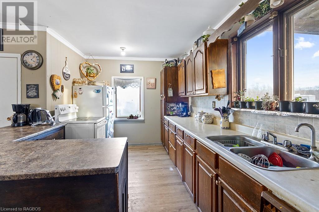 15339 6 Highway, Manitowaning, Ontario  P0P 1N0 - Photo 14 - 40509834