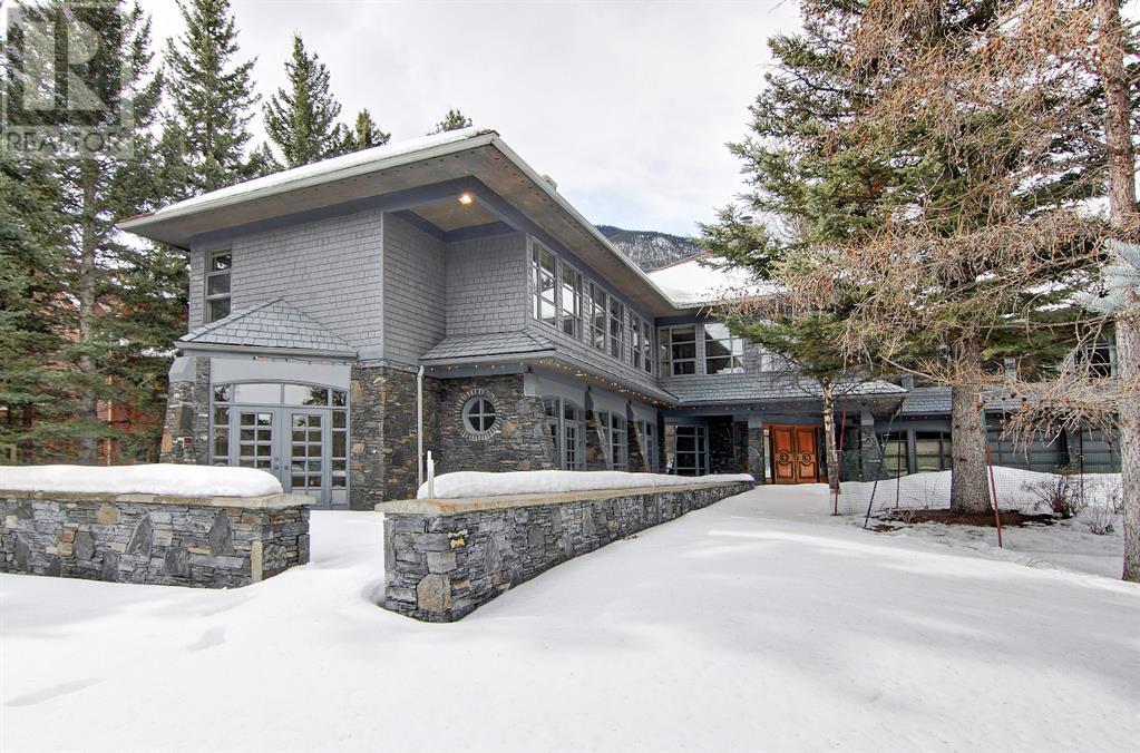 4 Cascade Court Banff