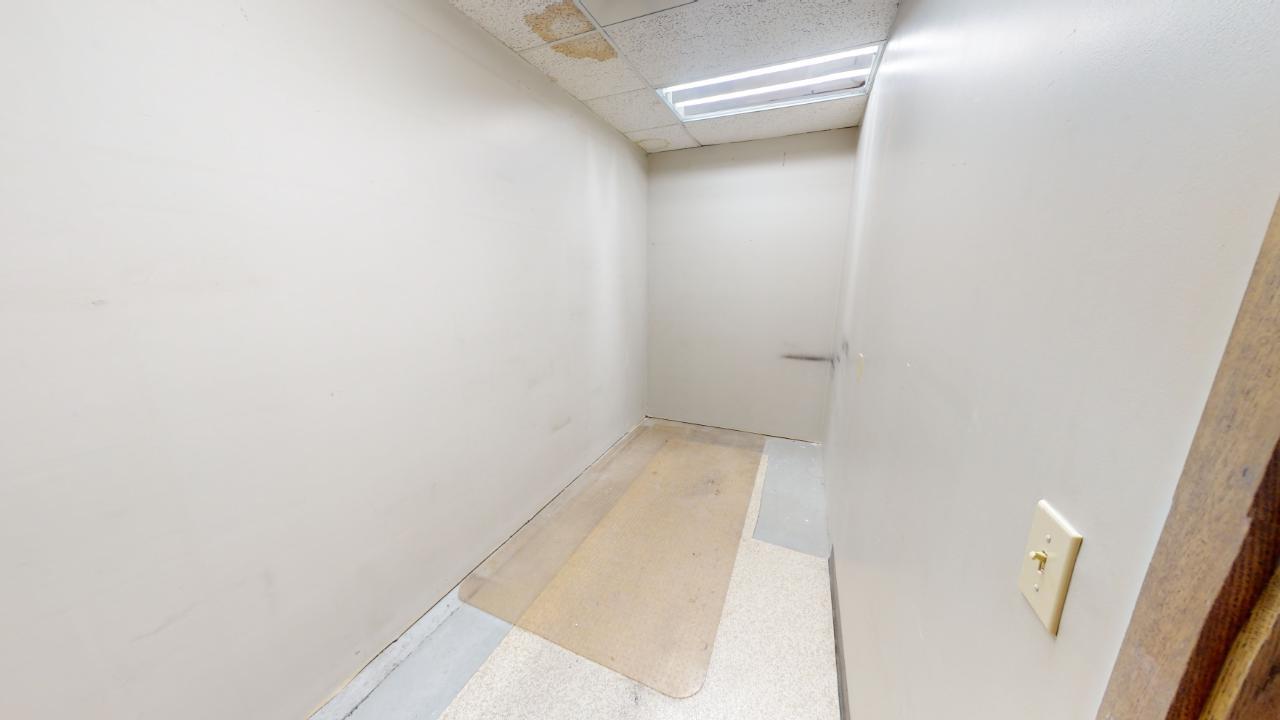 930 Baker Street, Cranbrook North, British Columbia  V1C 1A5 - Photo 15 - 2474406