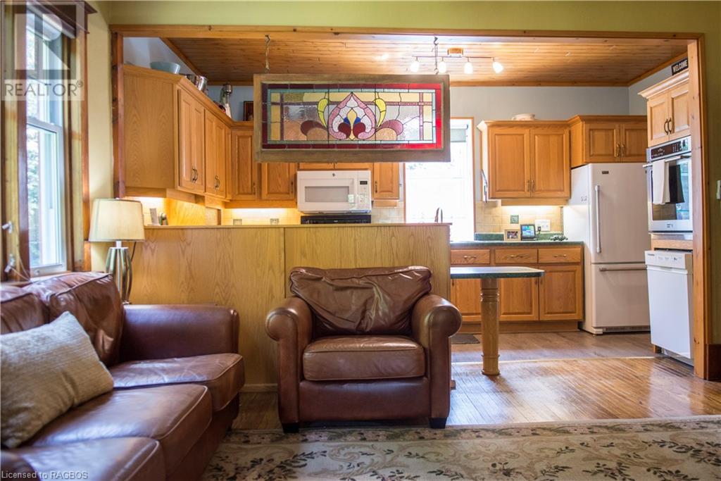 108 Beech Street, South Bruce Peninsula, Ontario  N0H 2T0 - Photo 10 - 40524311