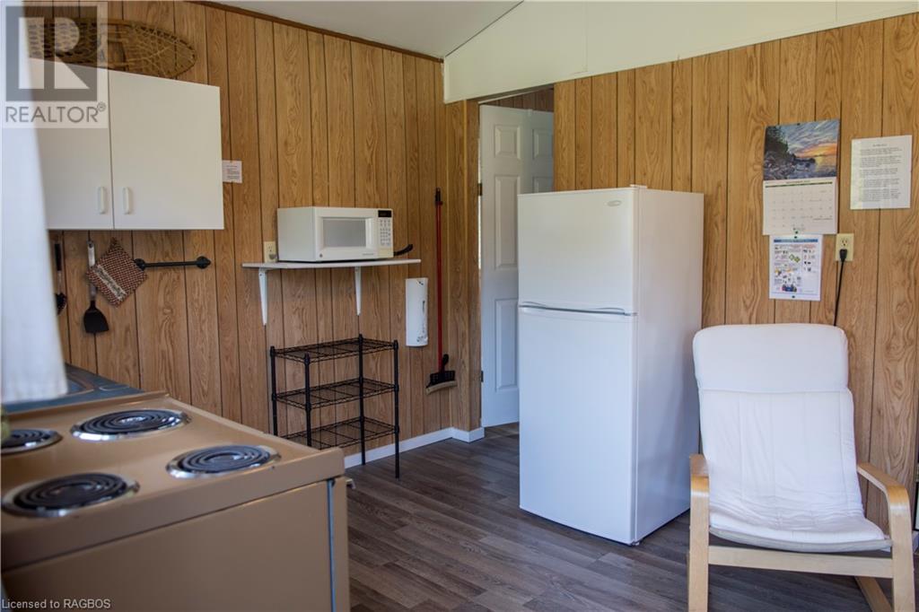 108 Beech Street, South Bruce Peninsula, Ontario  N0H 2T0 - Photo 37 - 40524311