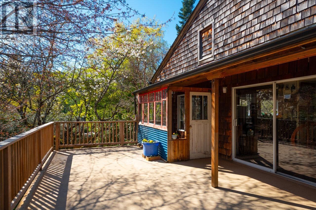 1130 Lenora Road, Bowen Island, British Columbia  V0N 1G1 - Photo 10 - R2838525