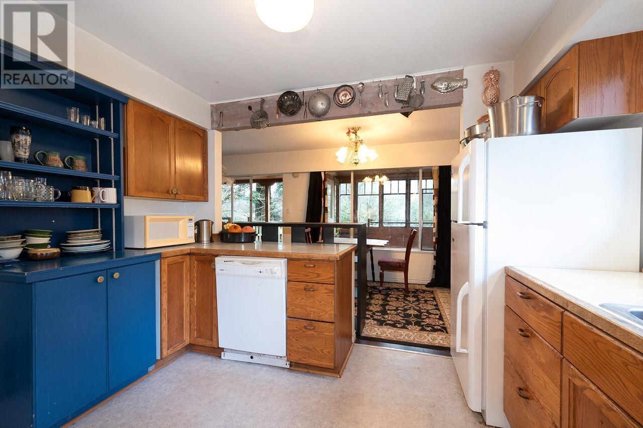 1130 Lenora Road, Bowen Island, British Columbia  V0N 1G1 - Photo 12 - R2838525