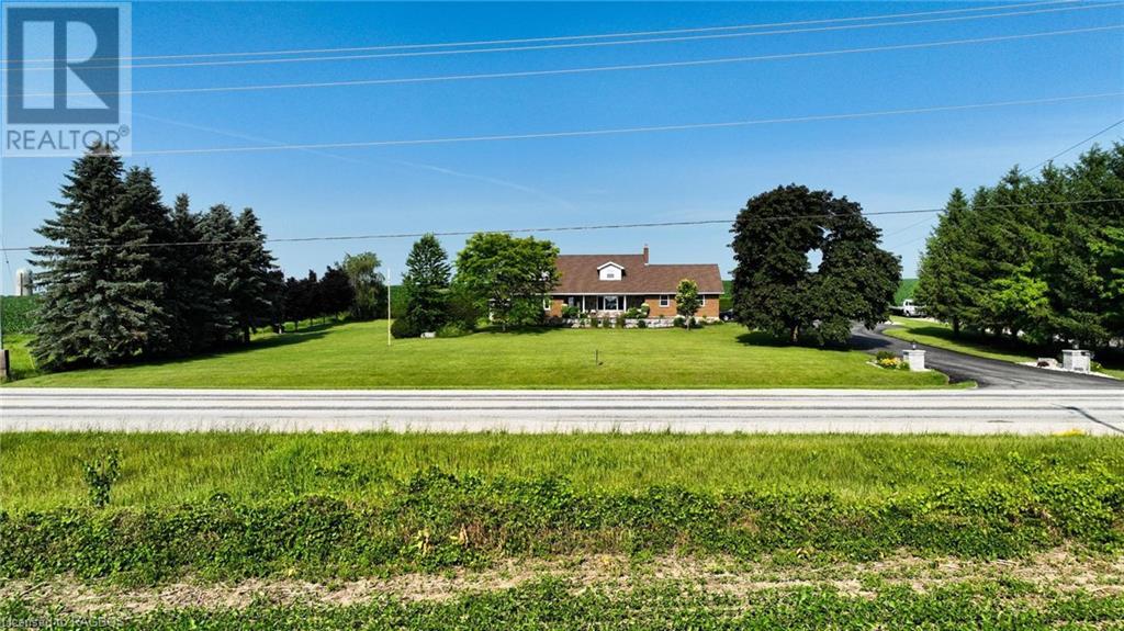 1047 Bruce Road 3 Road, Brockton, Ontario N0G 2V0 (26377083) Ron