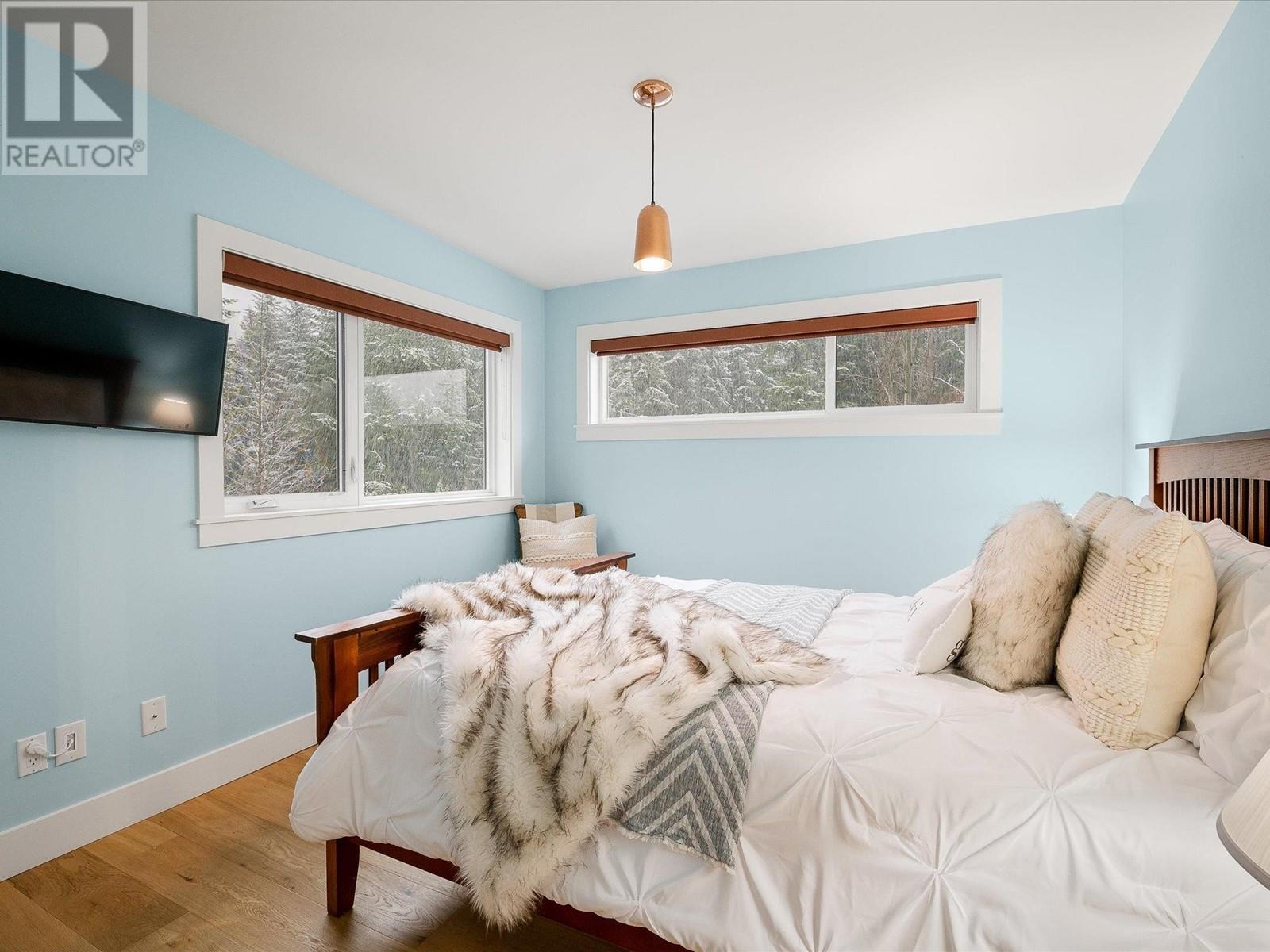1087 Madeley Place, Whistler, British Columbia  V8E 0K5 - Photo 25 - R2838535