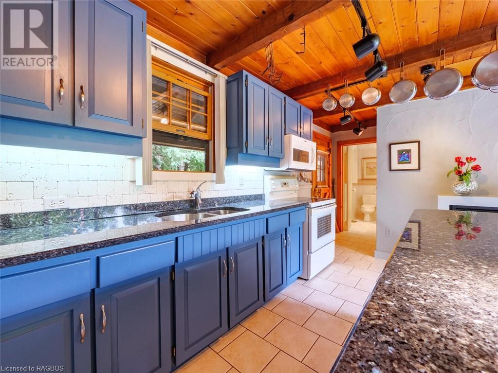 403288 Grey Road 4 Road, West Grey, Ontario  N0G 1R0 - Photo 17 - 40478113