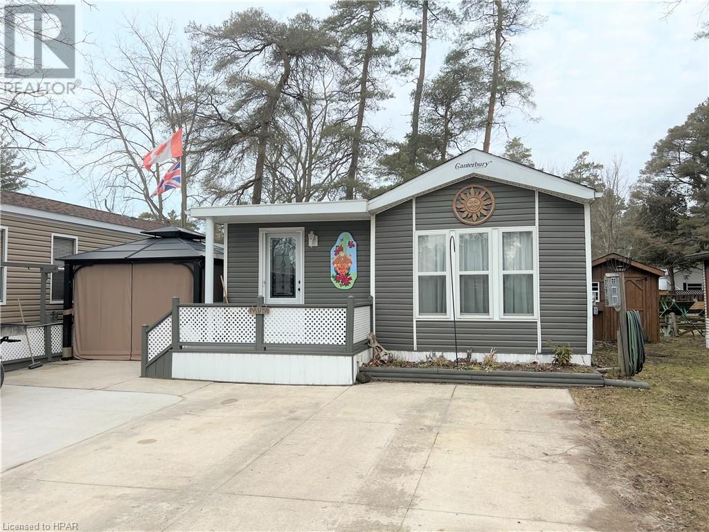 77794 ORCHARD LINE E4 CEDAR Street, central huron, Ontario