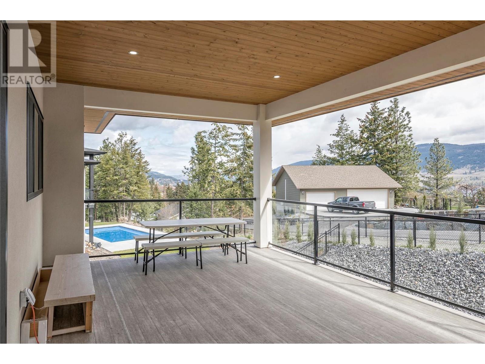 10285 Beacon Hill Drive, Lake Country, British Columbia  V4V 0A9 - Photo 45 - 10301822