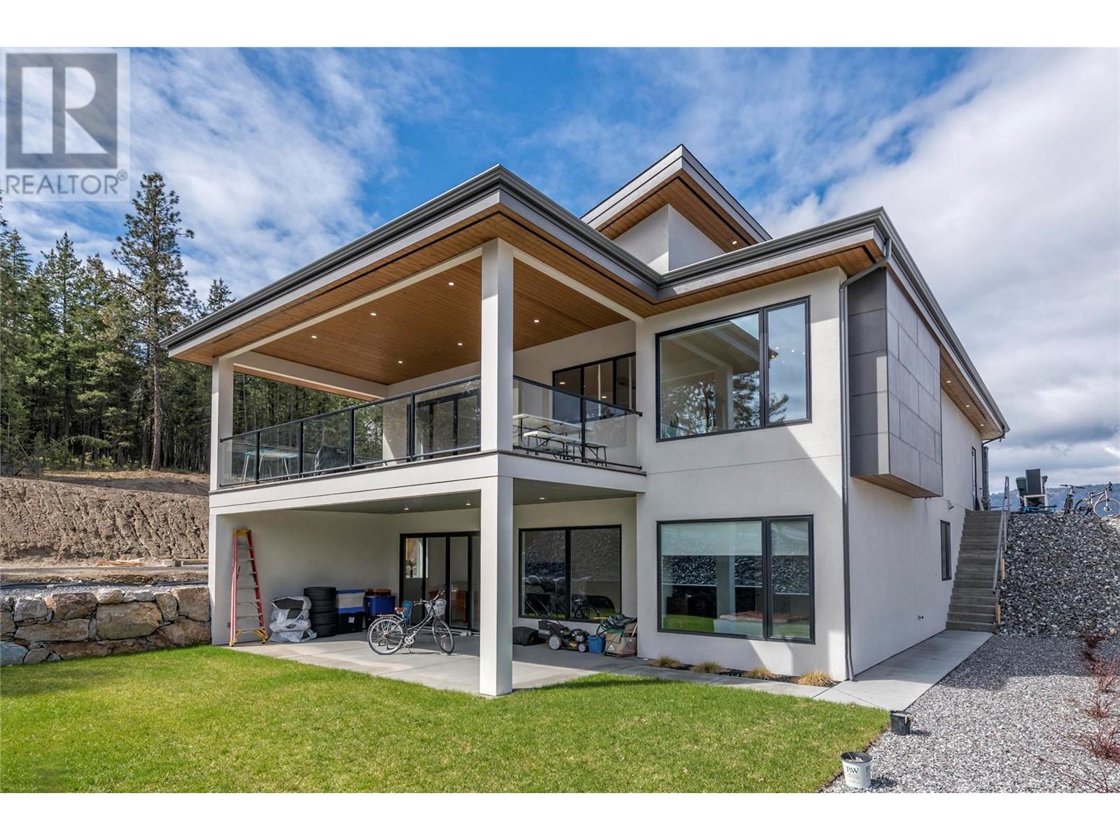 10285 Beacon Hill Drive, Lake Country, British Columbia  V4V 0A9 - Photo 47 - 10301822