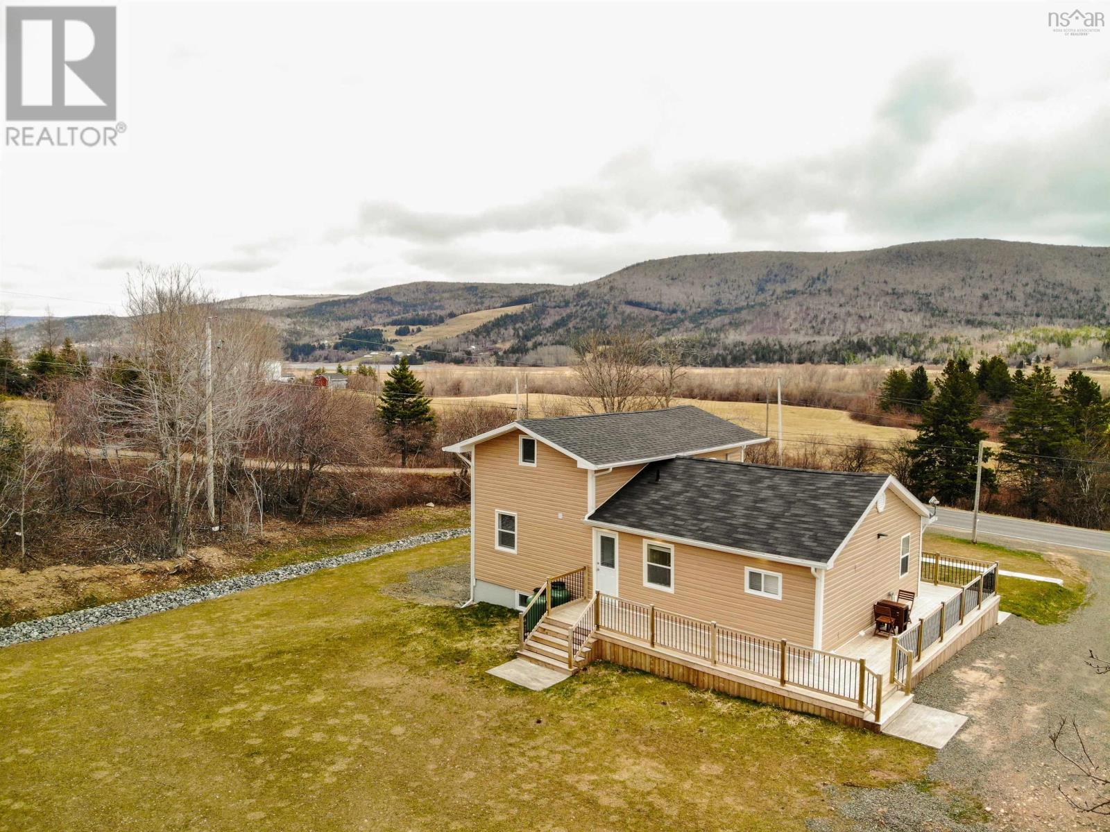 8243 Cabot Trail, Margaree Forks, Nova Scotia  B0E 2A0 - Photo 5 - 202323891