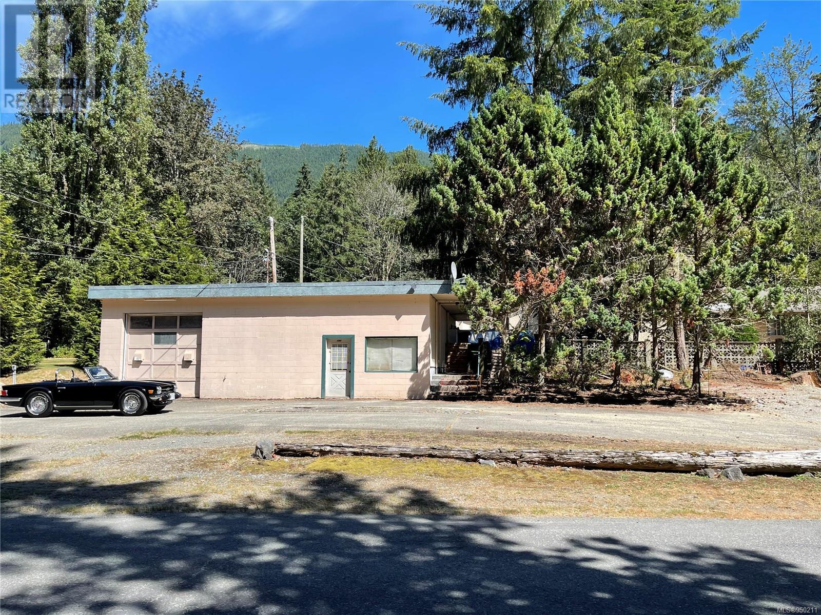 7785 Cowichan Lake (Off) Rd, lake cowichan, British Columbia