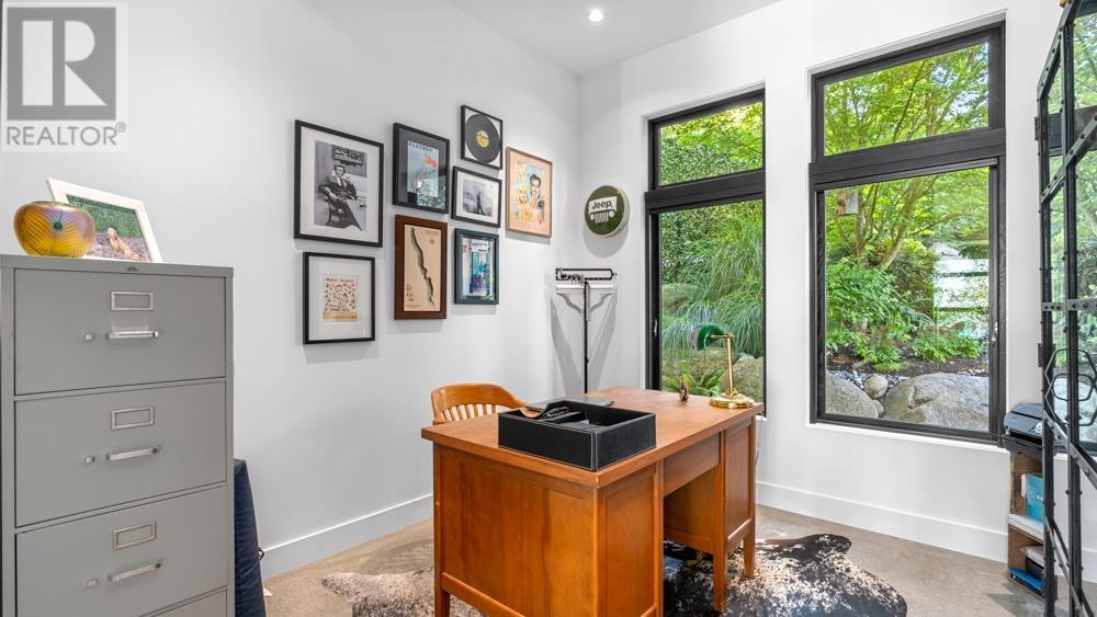 2650 Rosebery Avenue, West Vancouver, British Columbia  V7V 3A2 - Photo 17 - R2838749