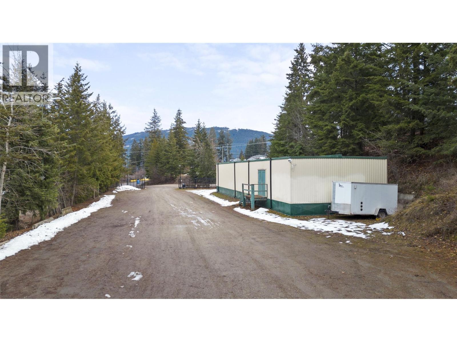 2960 Okanagan Avenue Se Unit# 160, Salmon Arm, British Columbia  V1E 1E6 - Photo 2 - 10301812
