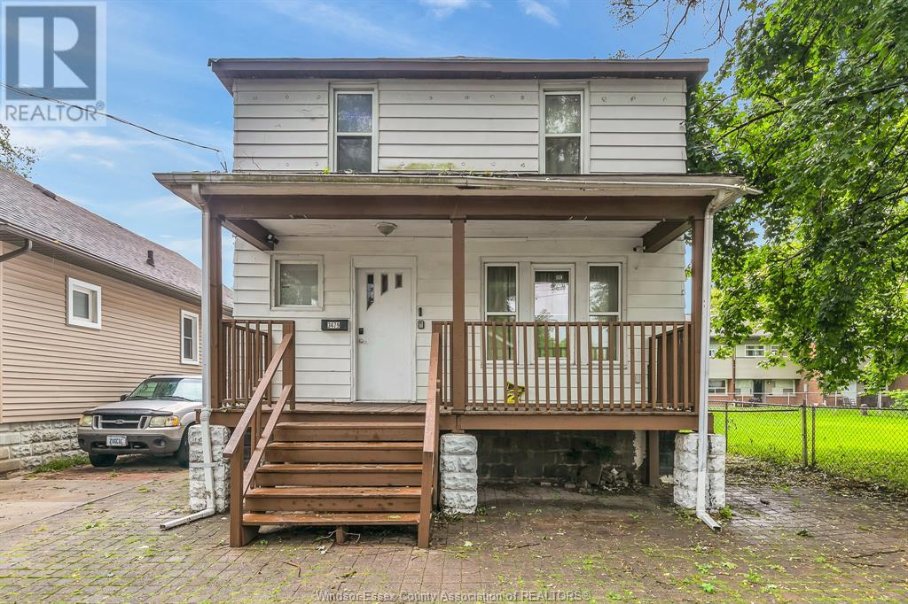 MLS# 24000127: 3479 HARRIS, Windsor, Canada