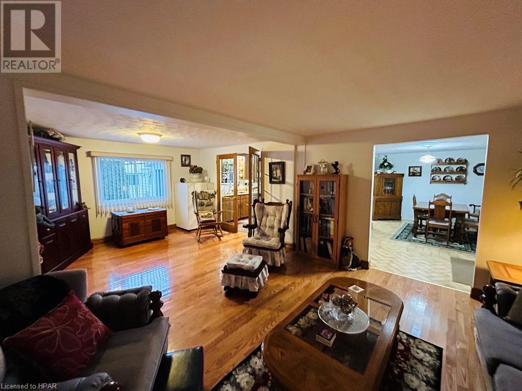 11 Riverside Drive, Turnberry Estates, Ontario  N0G 2W0 - Photo 13 - 40524955