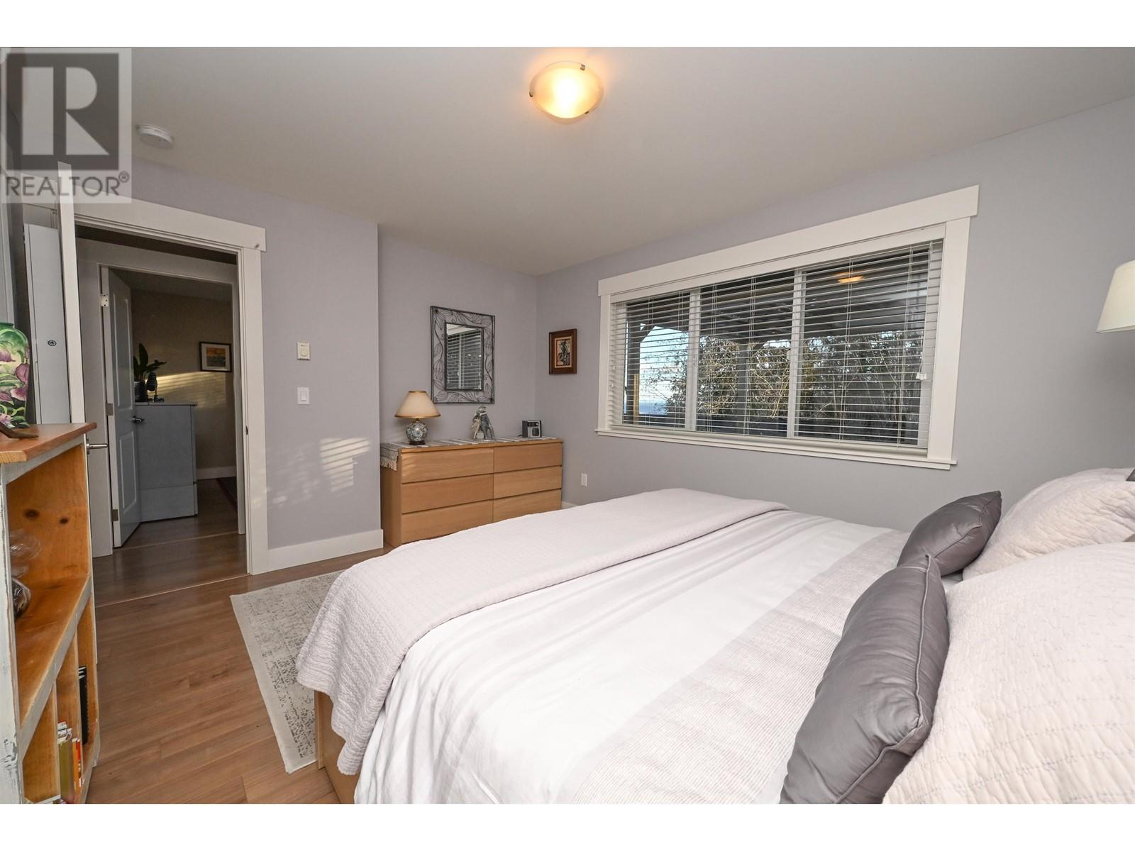 6251 Oracle Road, Sechelt, British Columbia  V7Z 0N7 - Photo 18 - R2839024
