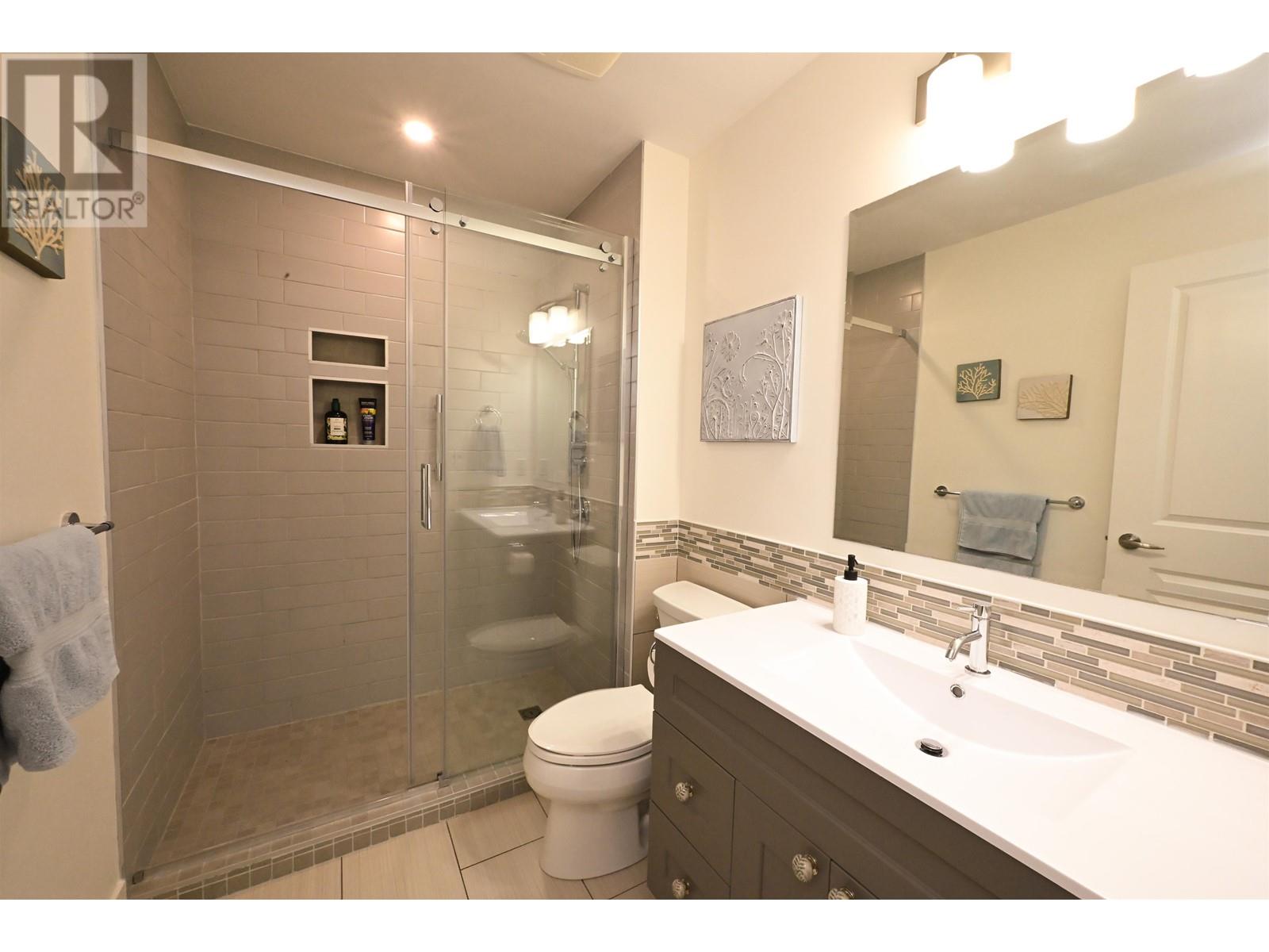6251 Oracle Road, Sechelt, British Columbia  V7Z 0N7 - Photo 23 - R2839024