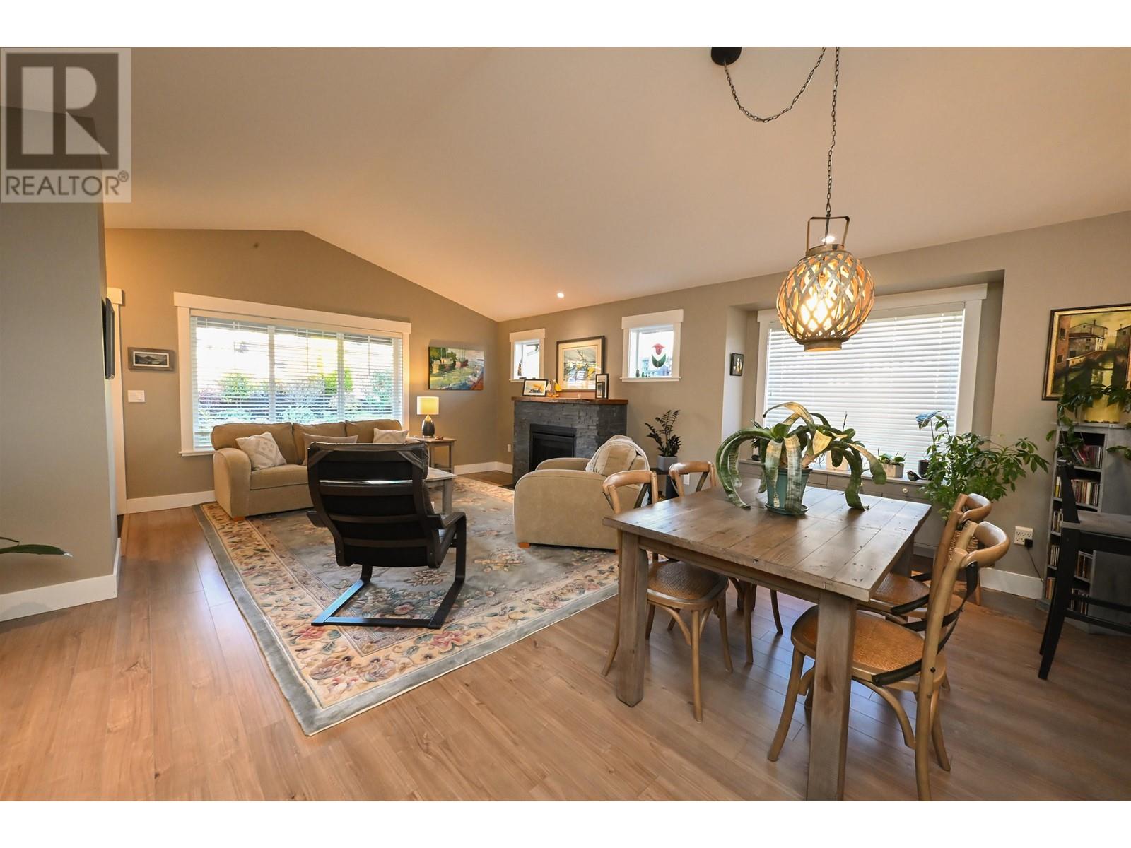 6251 Oracle Road, Sechelt, British Columbia  V7Z 0N7 - Photo 7 - R2839024