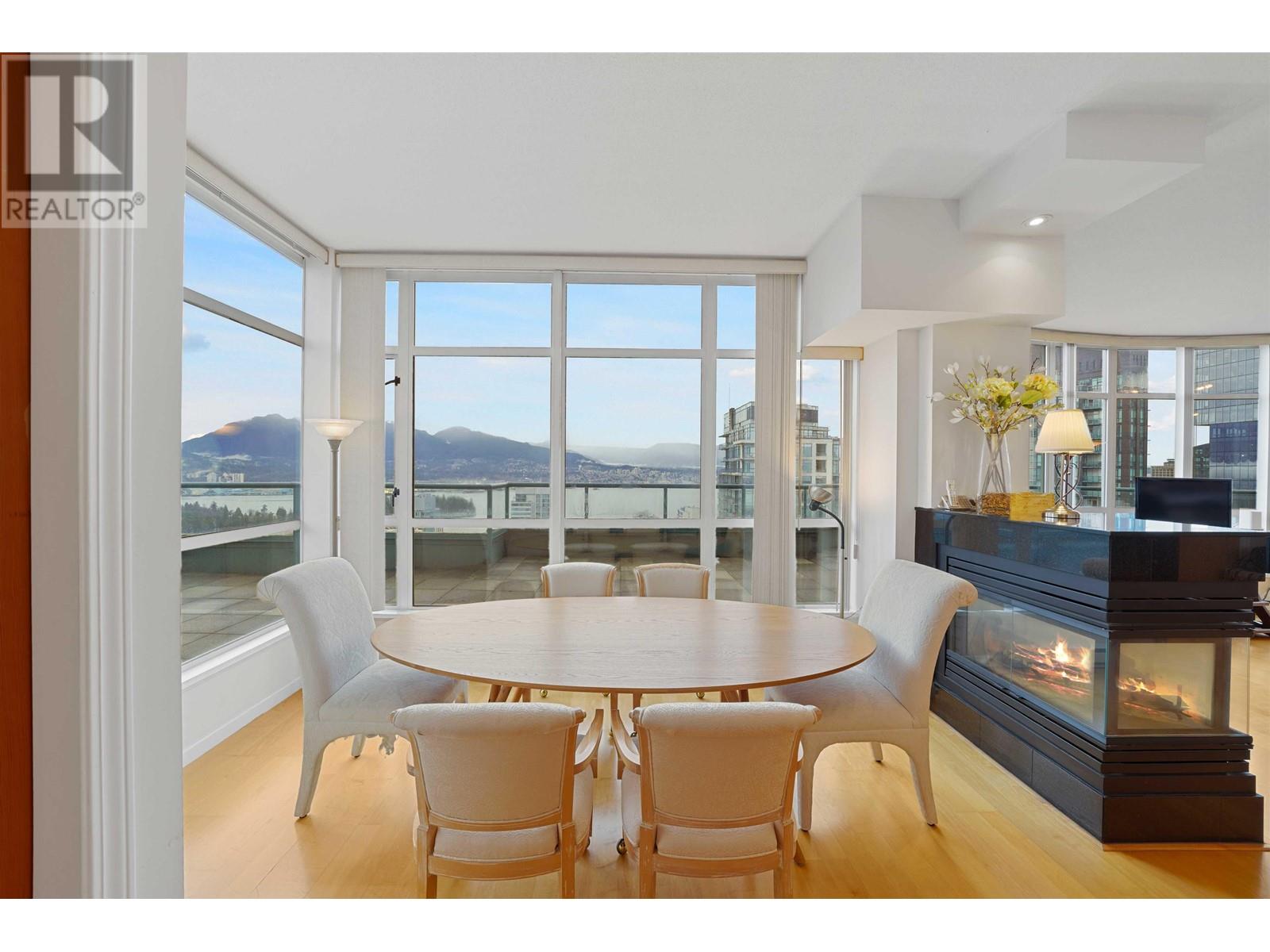 3402 1239 W Georgia Street, Vancouver, British Columbia  V6E 4R8 - Photo 2 - R2839120