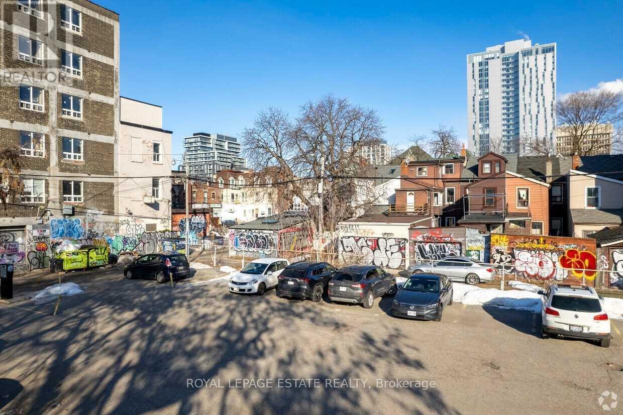 114 Baldwin St, Toronto, Ontario  M5T 1L6 - Photo 7 - C7376590