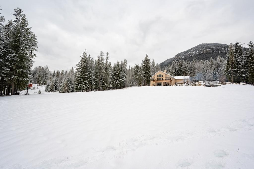 965 Oster Road, Golden, British Columbia  V0A 1H1 - Photo 75 - 2474439