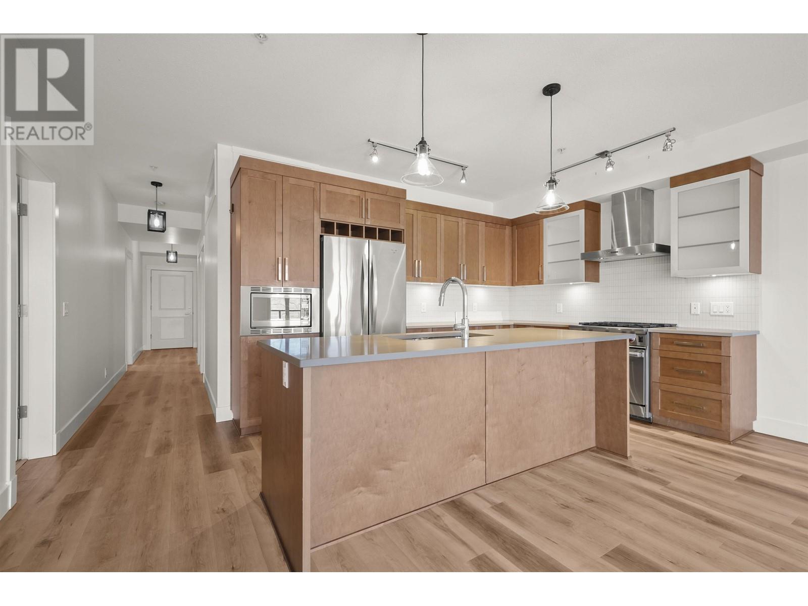 309 22327 River Road, Maple Ridge, British Columbia  V2X 2C7 - Photo 2 - R2839265