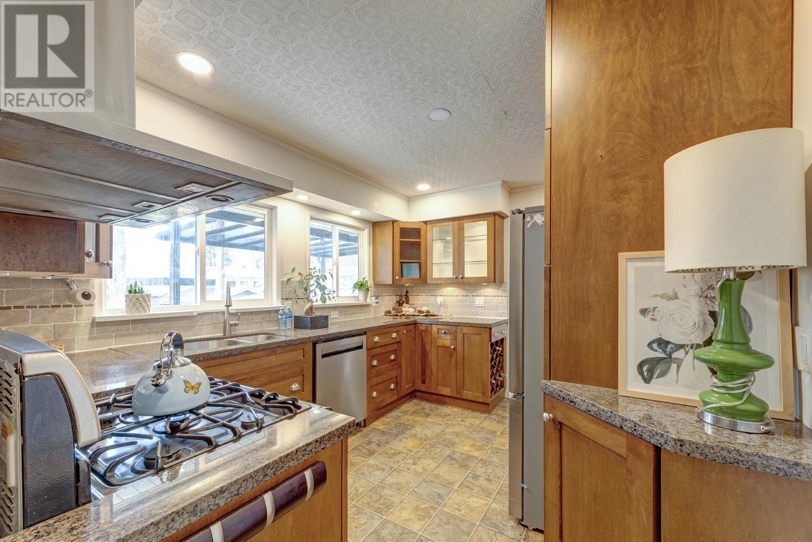 3435 Raleigh Street, Port Coquitlam, British Columbia  V3B 4P9 - Photo 12 - R2839280