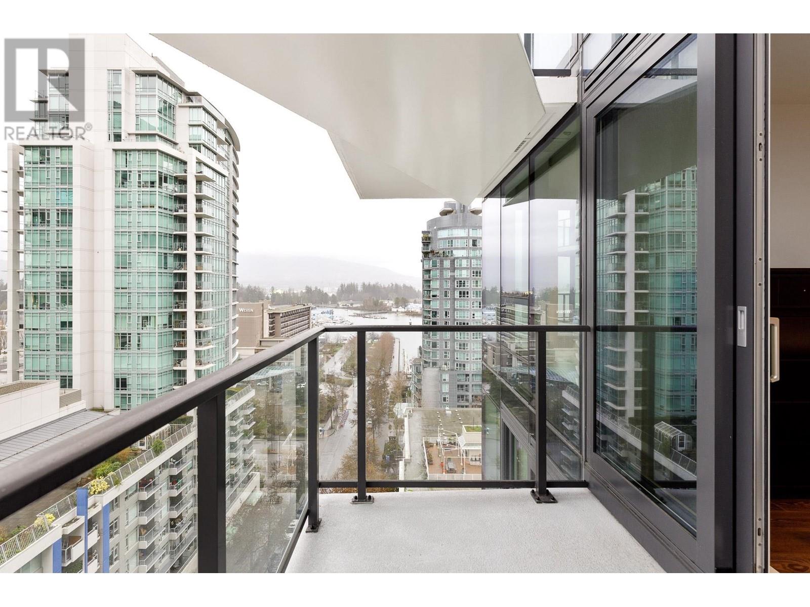 Listing Picture 27 of 36 : 1201 620 CARDERO STREET, Vancouver / 溫哥華 - 魯藝地產 Yvonne Lu Group - MLS Medallion Club Member